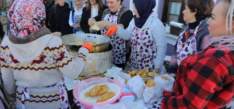 SMA’LI bebekler için lokma satışı