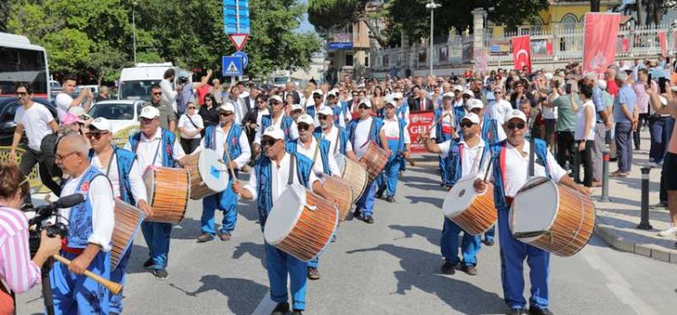 KIRKPINAR YAĞLI GÜREŞLERİ AĞA KARŞILAMA TÖRENİ İLE BAŞLADI