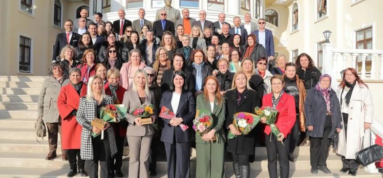 Başkan Gencan Akın, “Ben bu koltuğun hizmetkârı olmaya devam edeceğim”